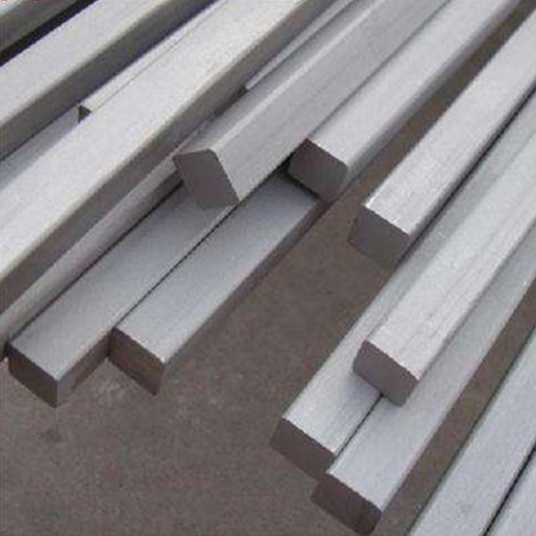 冷拉方钢的堆放有要求，不知道的赶紧看看